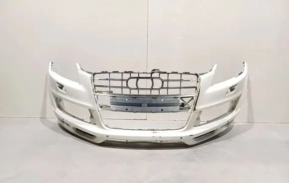 Audi Q7 4L Front bumper 4L0807437D