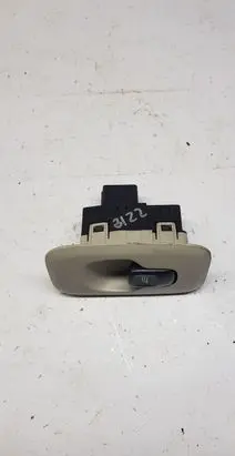 Volvo S80 Electric window control switch 8685288