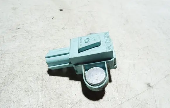 Audi A6 S6 C6 4F Airbag deployment crash/impact sensor 4F0955557A