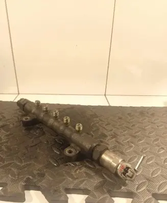 Toyota Corolla Verso E121 Fuel main line pipe 89458 60010 T0Y0TA