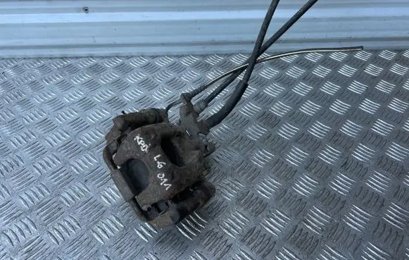 Volkswagen Caddy Rear brake caliper
