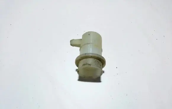 Brake fluid reservoir
