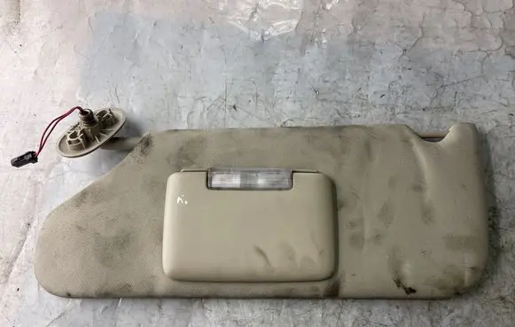 Jeep Grand Cherokee (WK) Sun visor