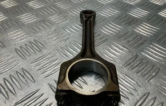 Peugeot 207 Connecting rod/conrod 