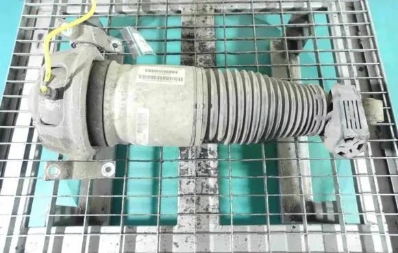 Porsche Cayenne (9PA) Rear shock absorber/damper 7L5512022L IMPRK1235806