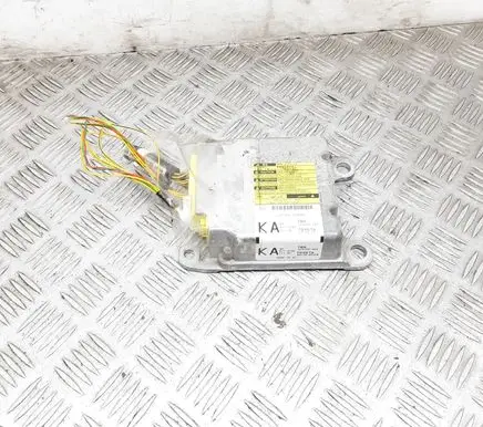 Toyota Avensis T270 Airbag control unit/module 8917005250 219122103