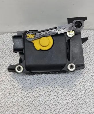 Audi A3 S3 8L Intake manifold valve actuator/motor 133952D