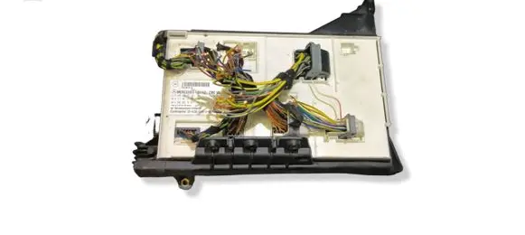 Mercedes-Benz B W246 W242 Comfort/convenience module A2469008510 A2469027001