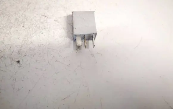 Volkswagen Golf V Other relay 1k0951253 0332011100