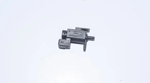 BMW 5 E39 Turbo solenoid valve 1742712