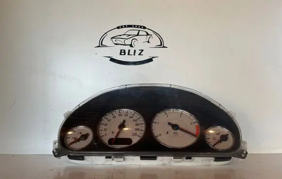 Chrysler Voyager Speedometer (instrument cluster) 70113R P56044981AC