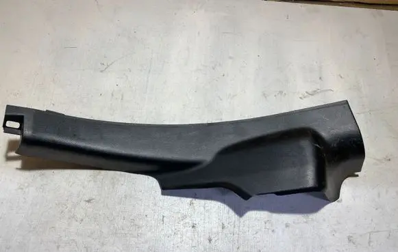 Maserati Ghibli Rear seat side bottom trim 6700113650