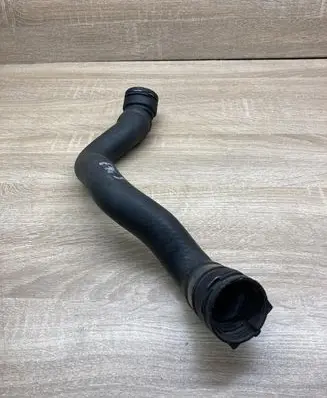 BMW 3 E46 Engine coolant pipe/hose 2249779
