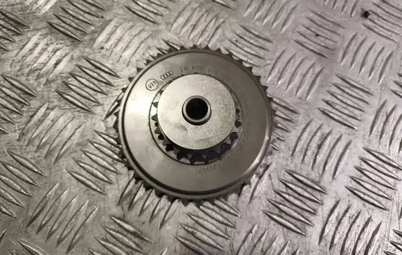 Audi A6 S6 C6 4F Timing chain sprocket 059109077E