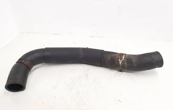 Lexus IS 220D-250-350 Engine coolant pipe/hose