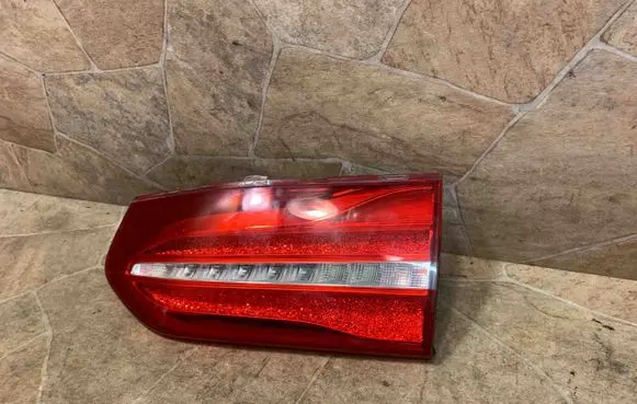 Mercedes-Benz E W213 Tailgate rear/tail lights 633000