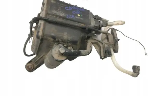 Active carbon filter fuel vapour canister