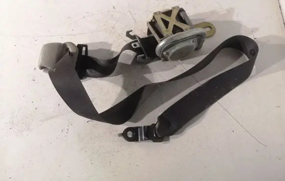 Chrysler 300 - 300C Front seatbelt