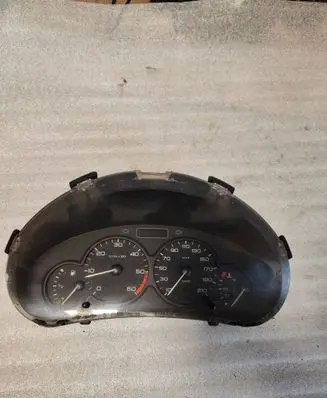 Citroen Berlingo Speedometer (instrument cluster) 555000300001