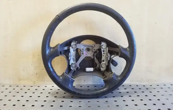 Subaru Legacy Steering wheel E13034012