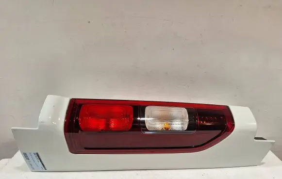 Renault Trafic III (X82) Rear/tail lights 93450971