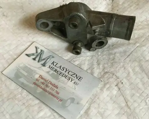 Mercedes-Benz W123 other engine part 1022030073