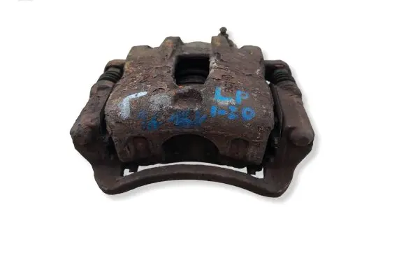 Hyundai i20 (PB PBT) Front brake caliper 