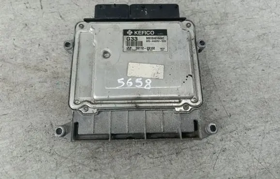 Hyundai i30 Engine control unit/module ECU 391122B102