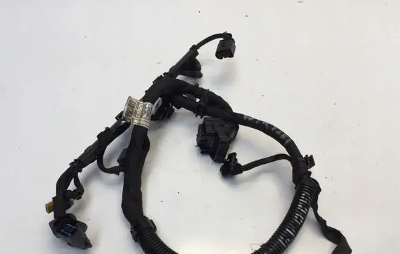 Engine installation wiring loom