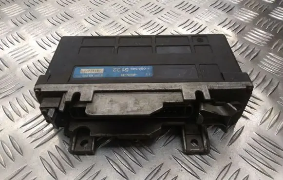 Mercedes-Benz E W124 ABS control unit/module 0055455132 0265101020
