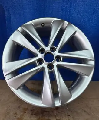 Opel Meriva B R17 alloy rim 13269540