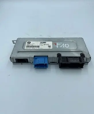 BMW 5 GT F07 Gateway control module 9247397 03065050