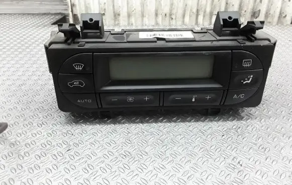Citroen C3 Climate control unit 96588239XT