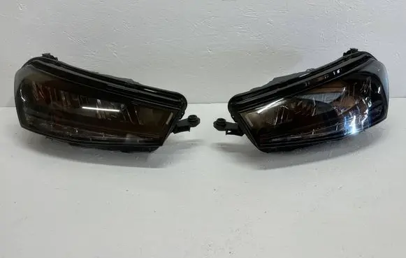 Headlight/headlamp