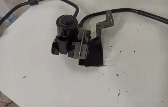 BMW 1 F20 F21 Electric auxiliary coolant/water pump