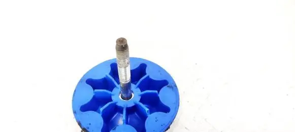 Toyota Yaris Spare wheel bolt 