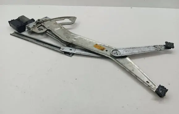 Peugeot 406 Front door window regulator with motor ZU03140200