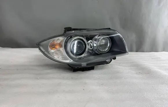 BMW 1 E82 E88 Headlight/headlamp 7181282