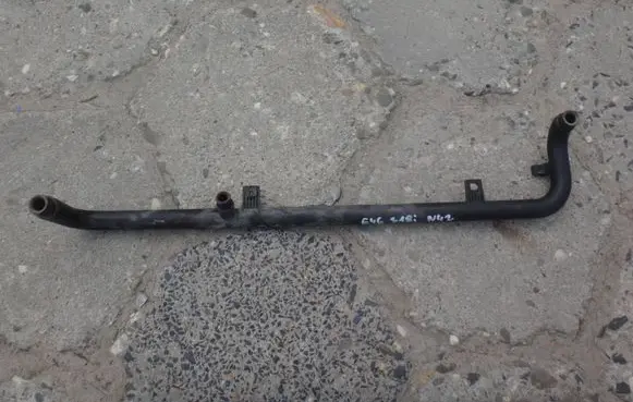 BMW 3 E46 Engine coolant pipe/hose 7510618