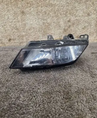 Seat Leon (5F) Front fog light 6J9941702A 1NE011077021AE