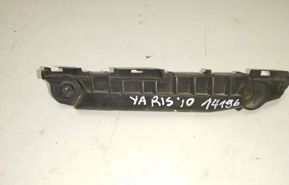 Toyota Yaris Front bumper mounting bracket 525390D030