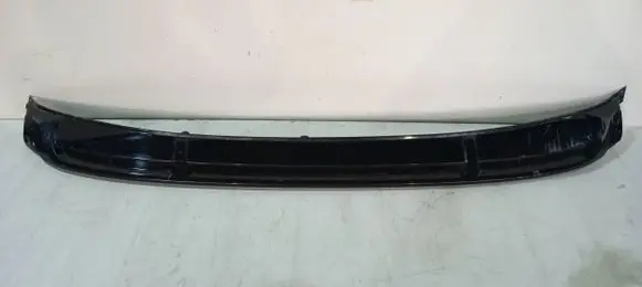 Audi e-tron Front bumper lip 4KE807733
