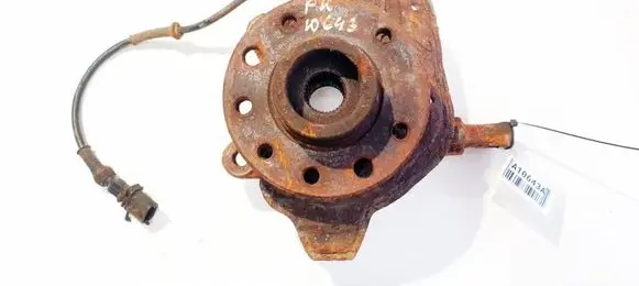 Opel Combo C Front wheel hub