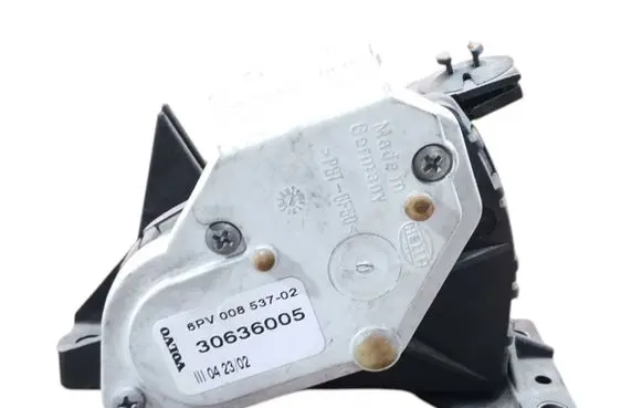 Volvo S80 Accelerator throttle pedal 30636005
