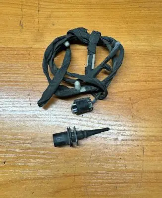 BMW 7 F01 F02 F03 F04 Outside/exterior temperature sensor 6936953 PA12GF10