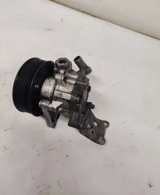 Mercedes-Benz S W221 Power steering pump A0044669001
