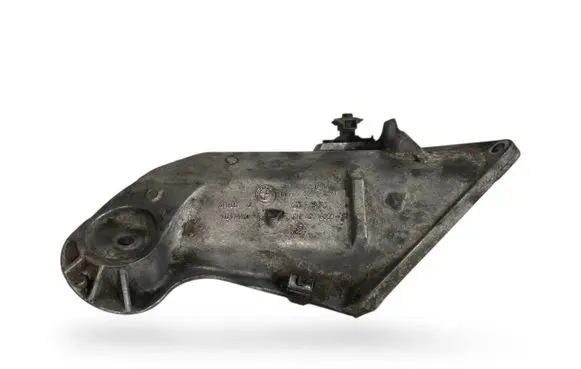 BMW X5 E53 Engine mounting bracket 6761565 22116761565