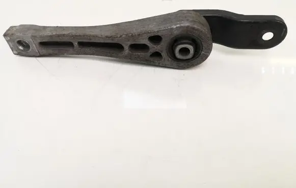 Volkswagen Touran I Engine mount bracket 1K0199855L