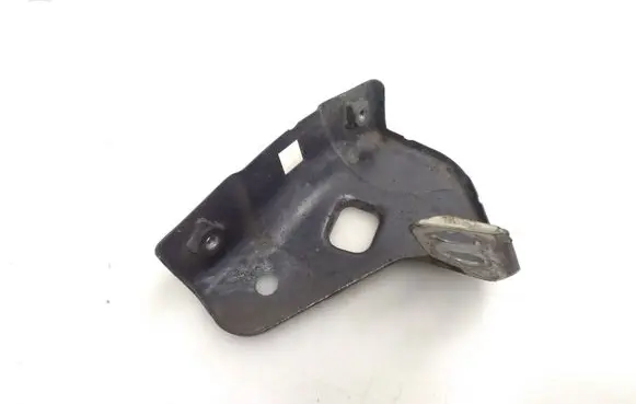 Seat Alhambra (Mk2) Fender mounting bracket 7N0821135A