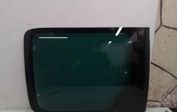Citroen Berlingo Side middle window/glass 43R004523